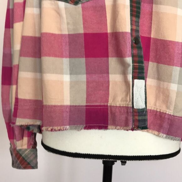 We The Free People Emily Plaid Top size S - Picture 7 of 15